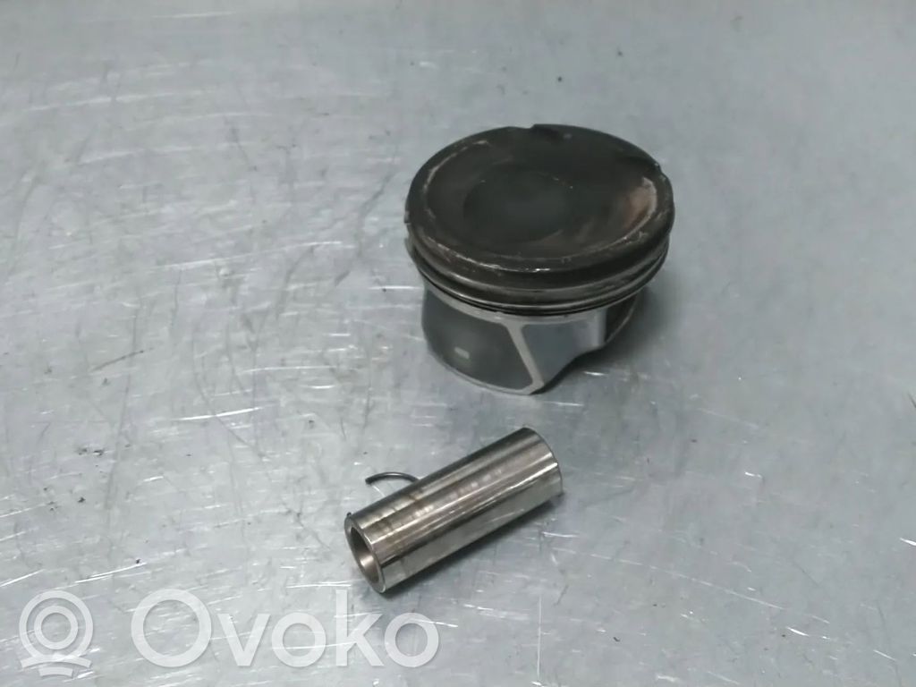 Piston   EJ7E6110AC,5305969,G5219308H,YVDA