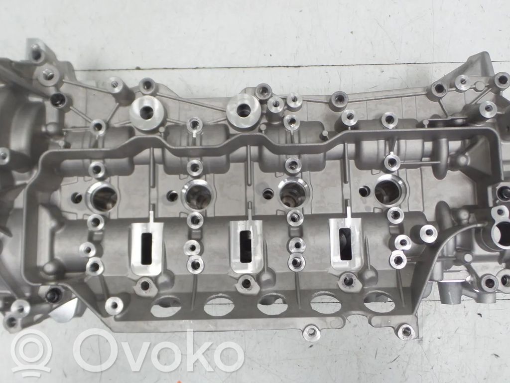 Opel Vivaro Engine head 