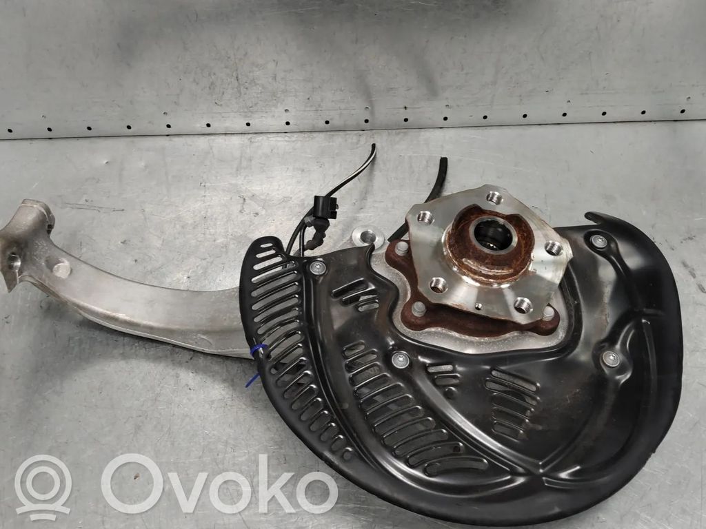 Achsschenkel vorne   4M0407241K,4M0407253K,4M0407559