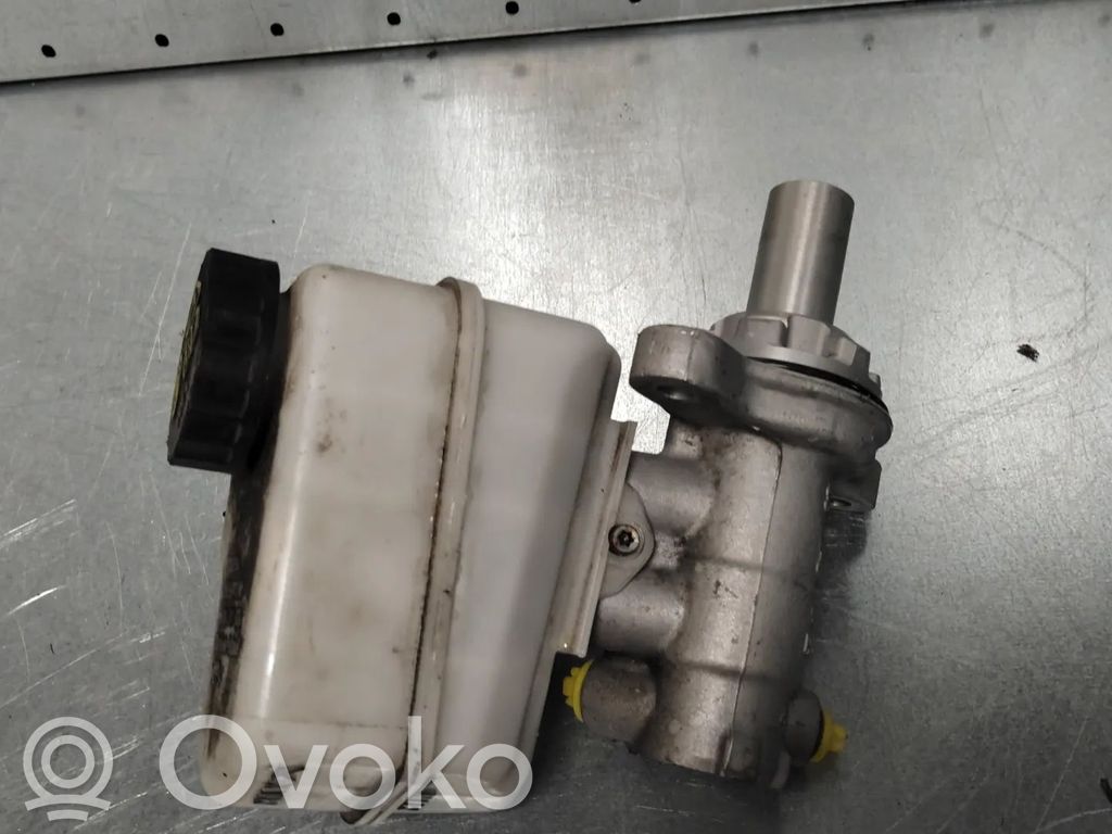 Volkswagen Golf VII Główny cylinder hamulca 