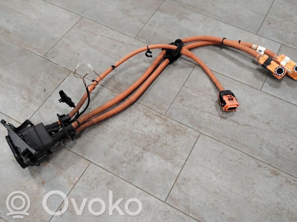 Audi e-tron High voltage cable 