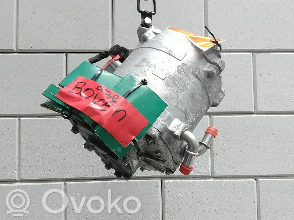 Volvo XC40 Elektromobilio variklis 
