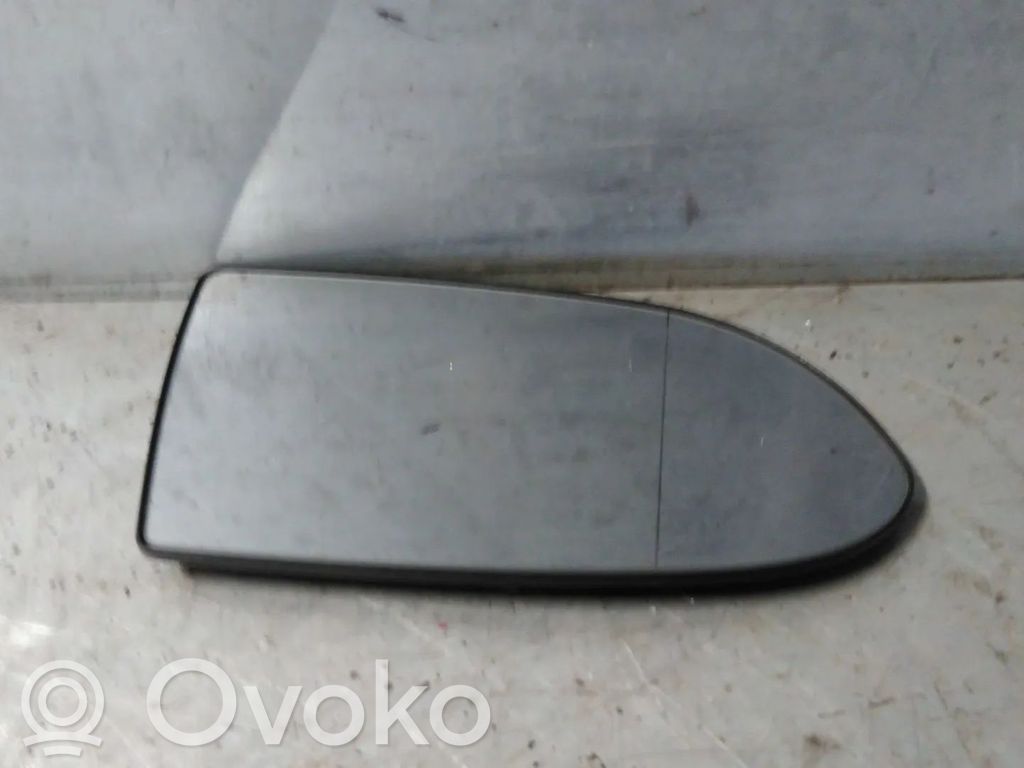 Opel Zafira A Sticlă oglindă laterală 