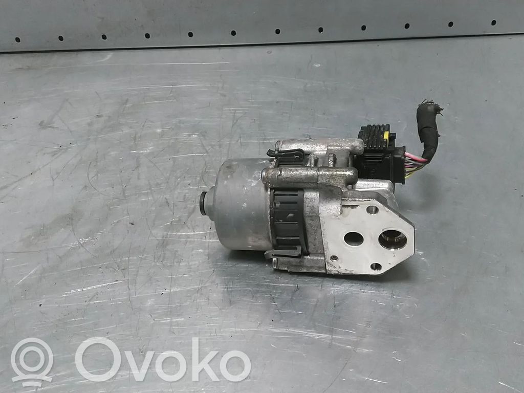 Volvo XC40 Pompa olejowa 