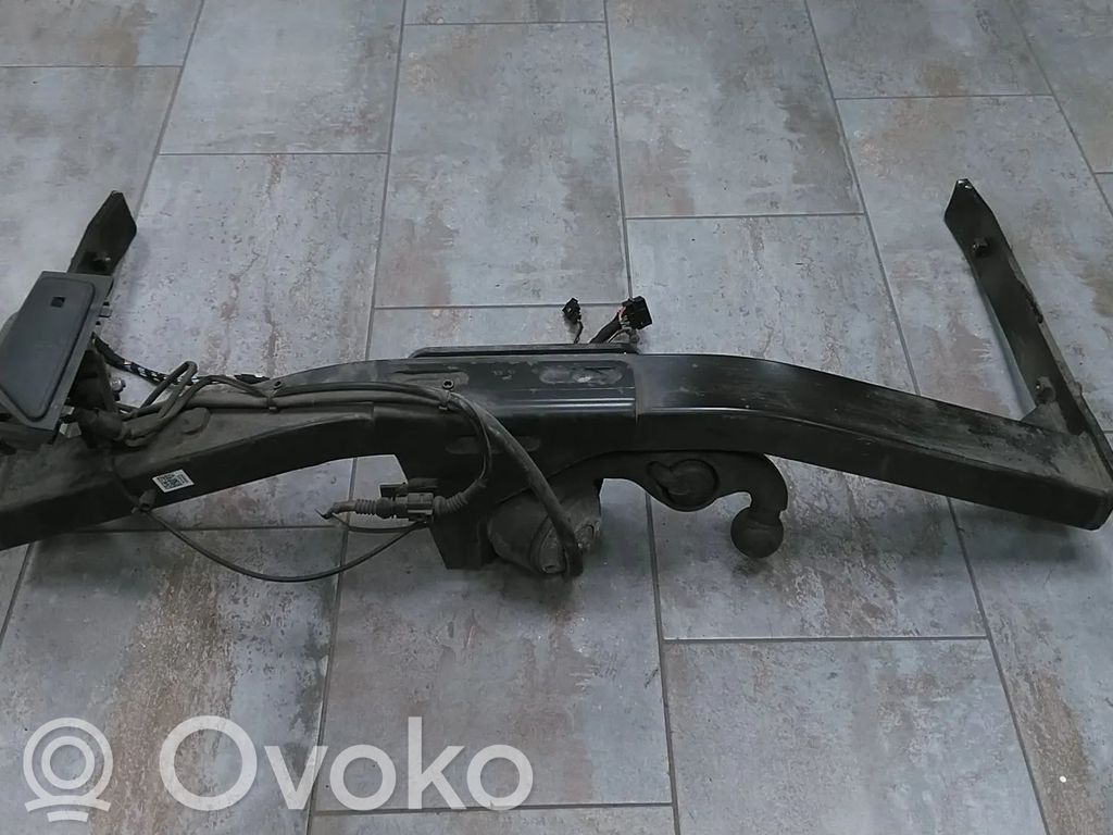 Volkswagen Tiguan Āķa komplekts 