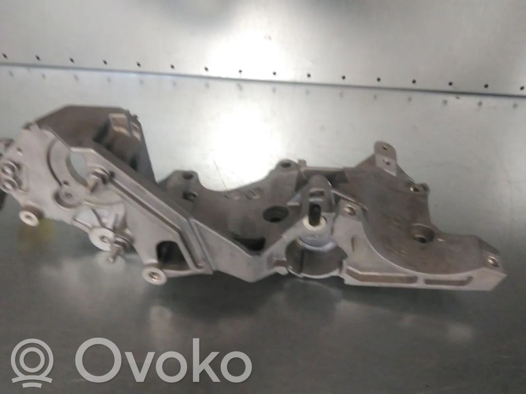 Seat Ibiza IV (6J,6P) Soporte del alternador 