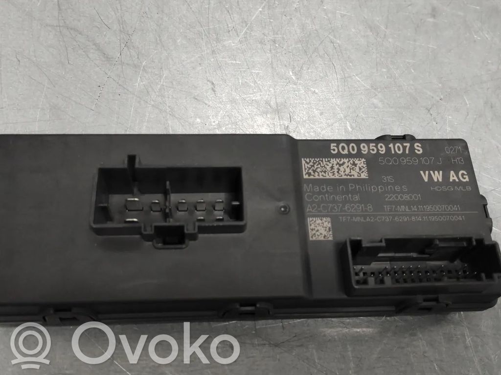 Unidad de control/módulo del maletero/compartimiento de carga   5Q0959107S