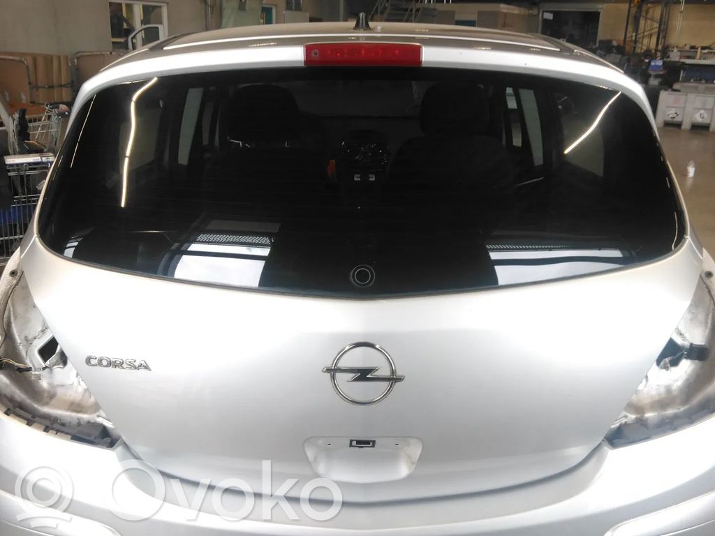 Opel Corsa D Tylna klapa bagażnika 