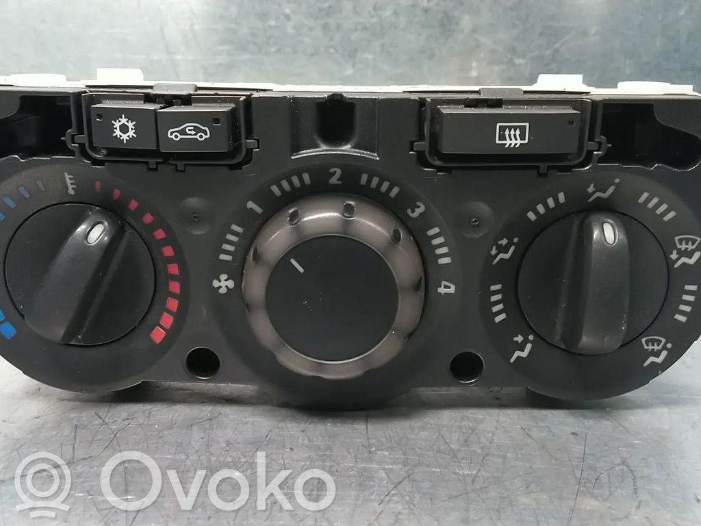 Opel Corsa D Climate control unit 