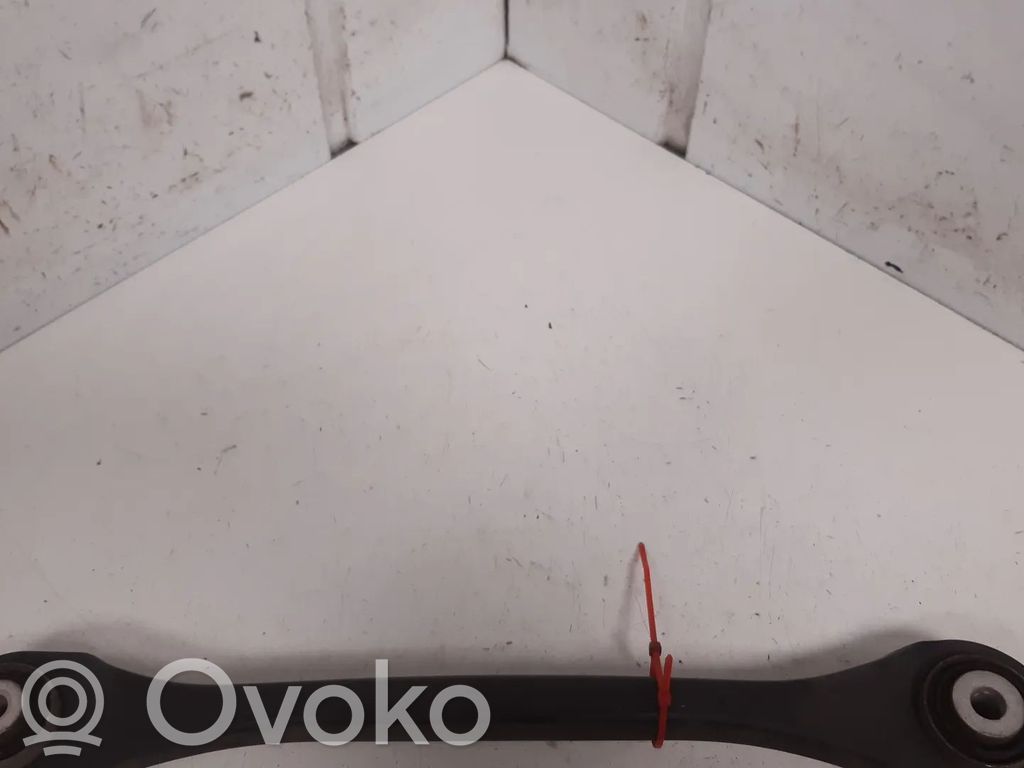 Olka-akselin laakeripesä   4M0505425D