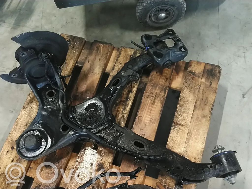 Opel Vivaro Achsschenkel hinten 