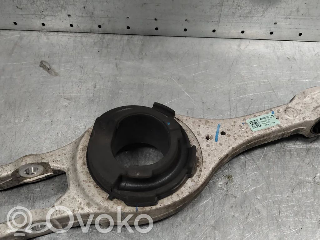 KIA EV6 Fuso a snodo con mozzo ruota posteriore 