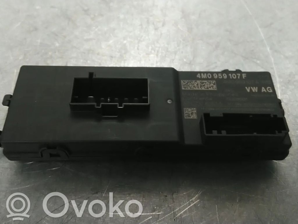 Audi A6 S6 C8 4K Tailgate/trunk control unit/module 