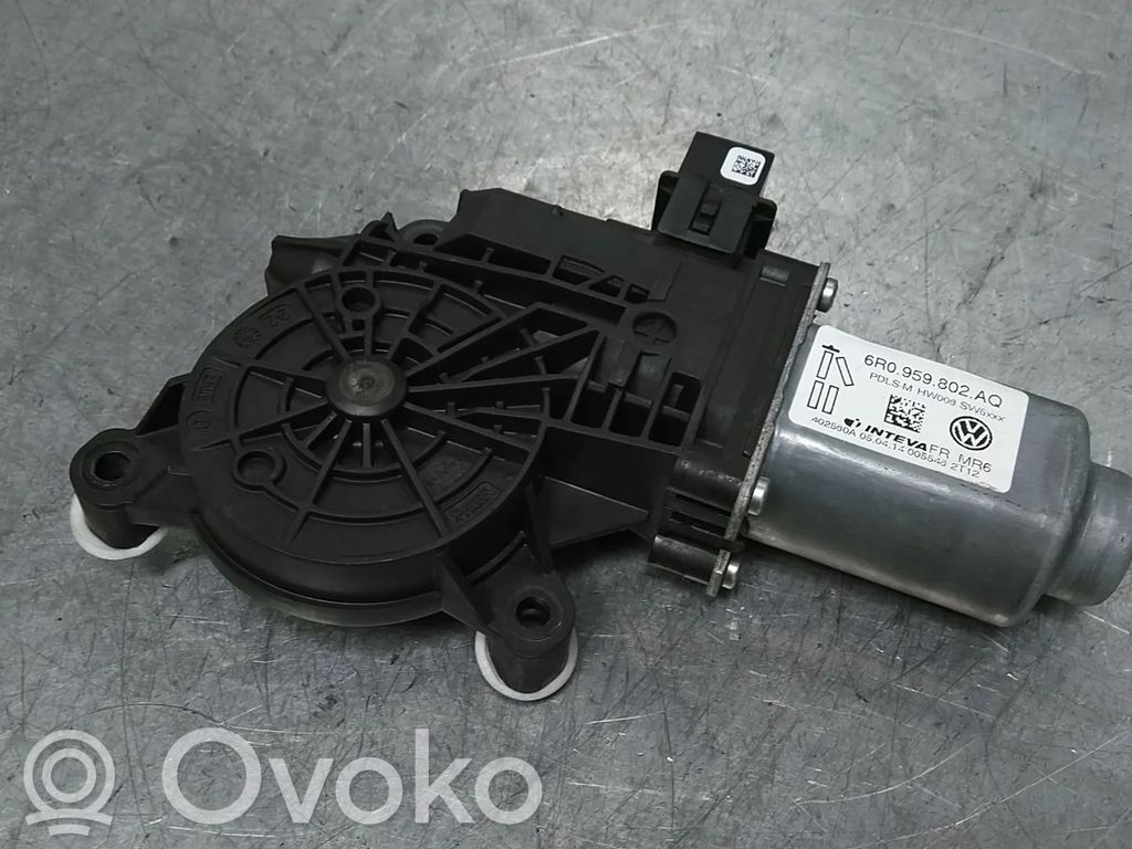 Skoda Fabia Mk2 (5J) Silnik regulatora szyby drzwi przednich 