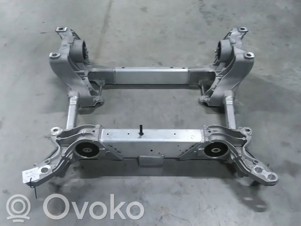 Priekinis traversas   4KE399313E,4KE399313B,4KE399313C