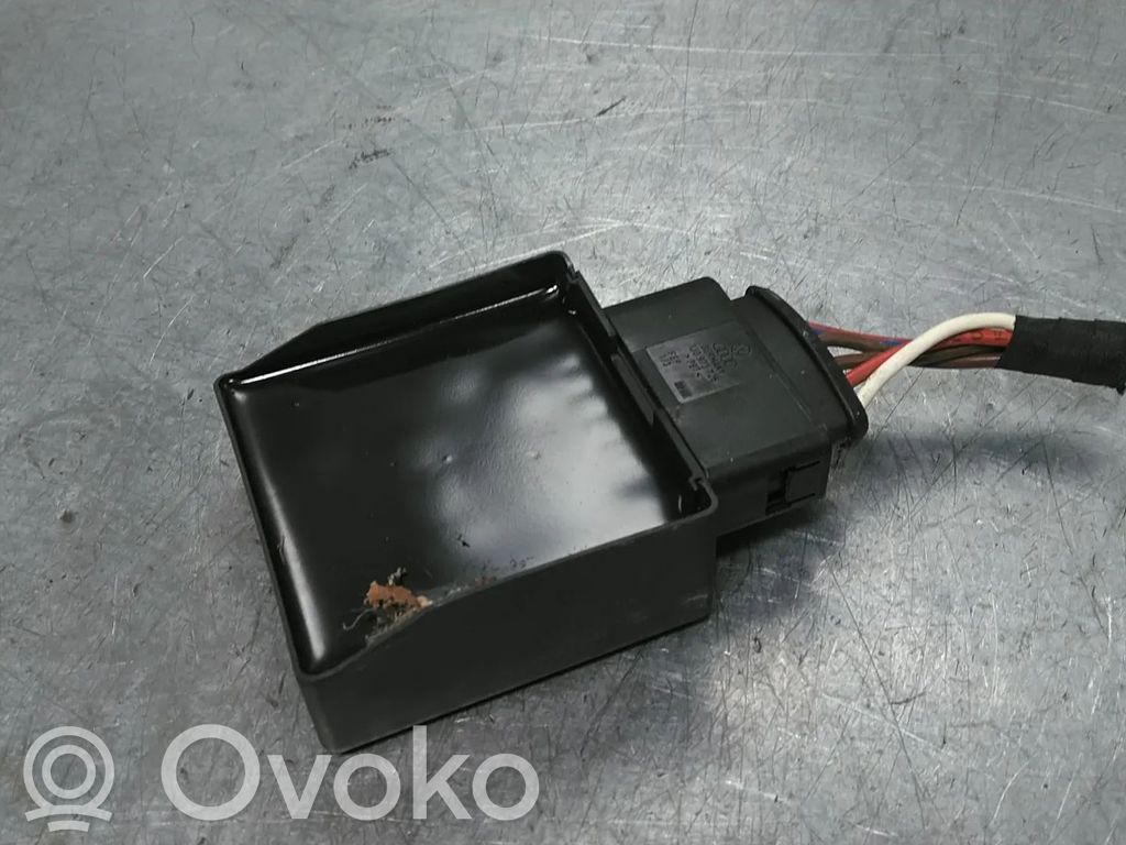Volkswagen PASSAT B8 Unitate/modul comandă pompă injecție combustibil 