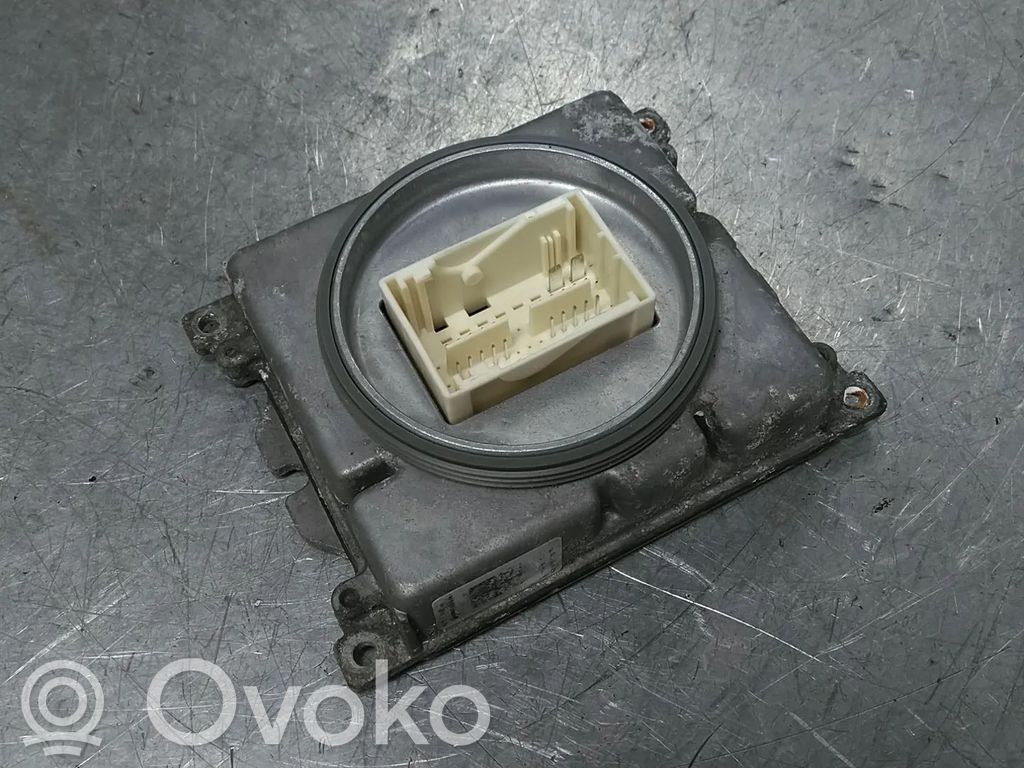 Volkswagen PASSAT B8 Módulo de luz LCM 