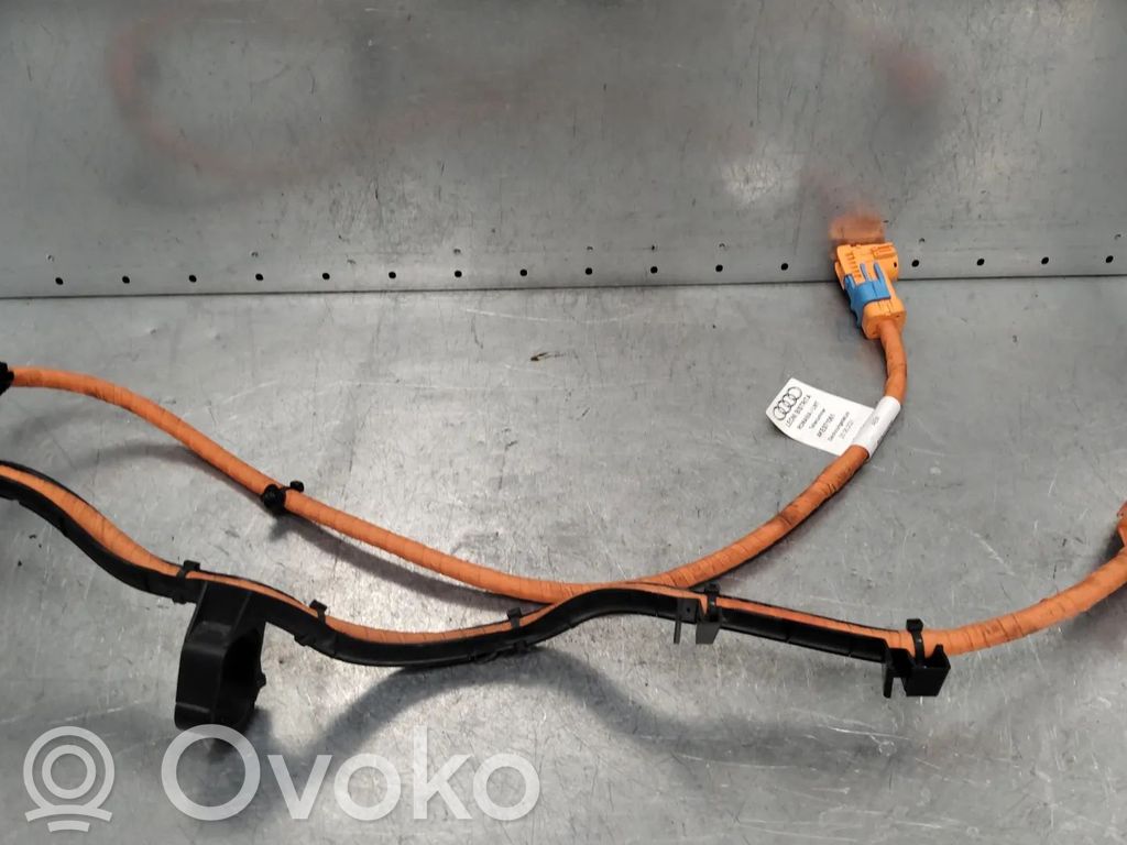 Audi e-tron High voltage cable 
