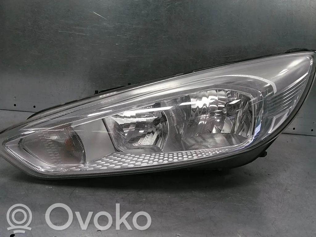 Ford Focus Headlight/headlamp 