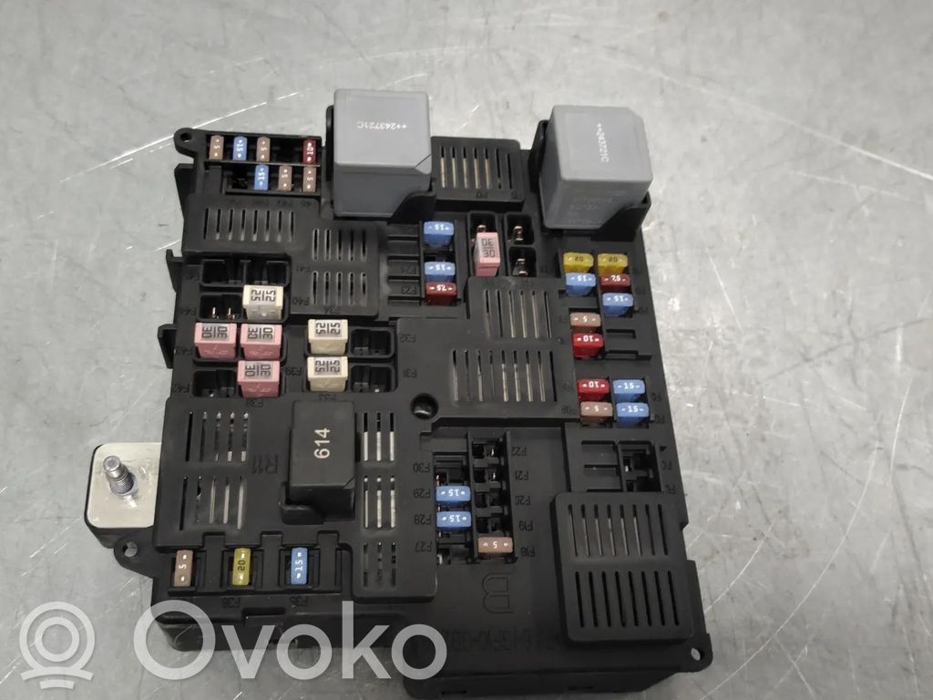 Volvo XC90 Sulakemoduuli 