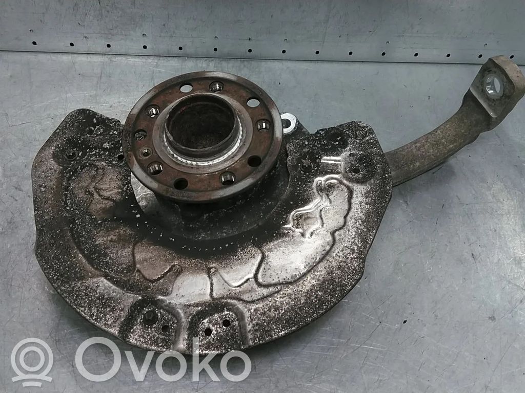 Mercedes-Benz C W205 Fuso a snodo con mozzo ruota anteriore