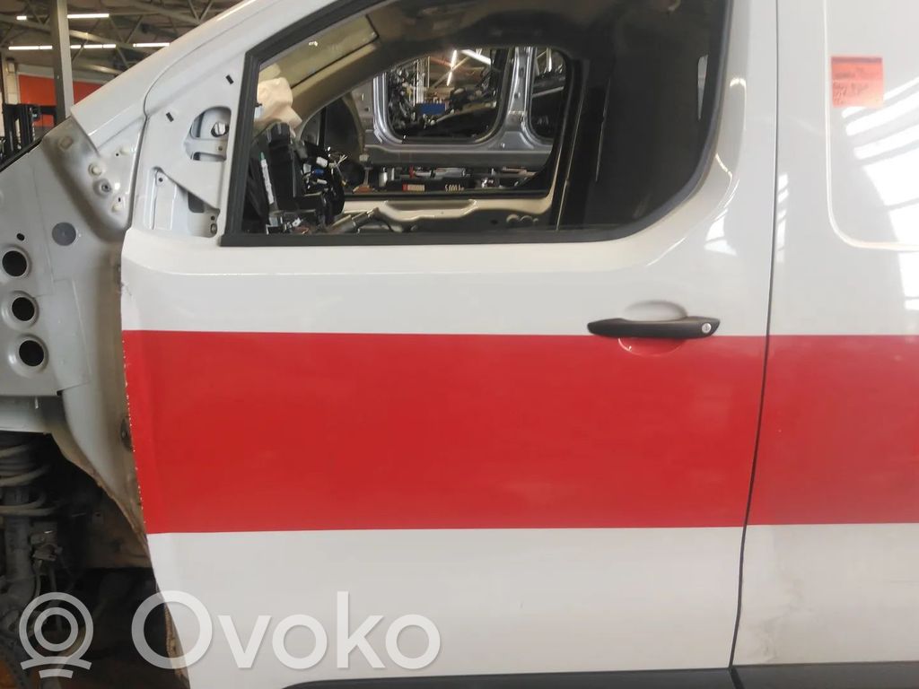 Opel Vivaro Priekinės durys (dvidurio) 