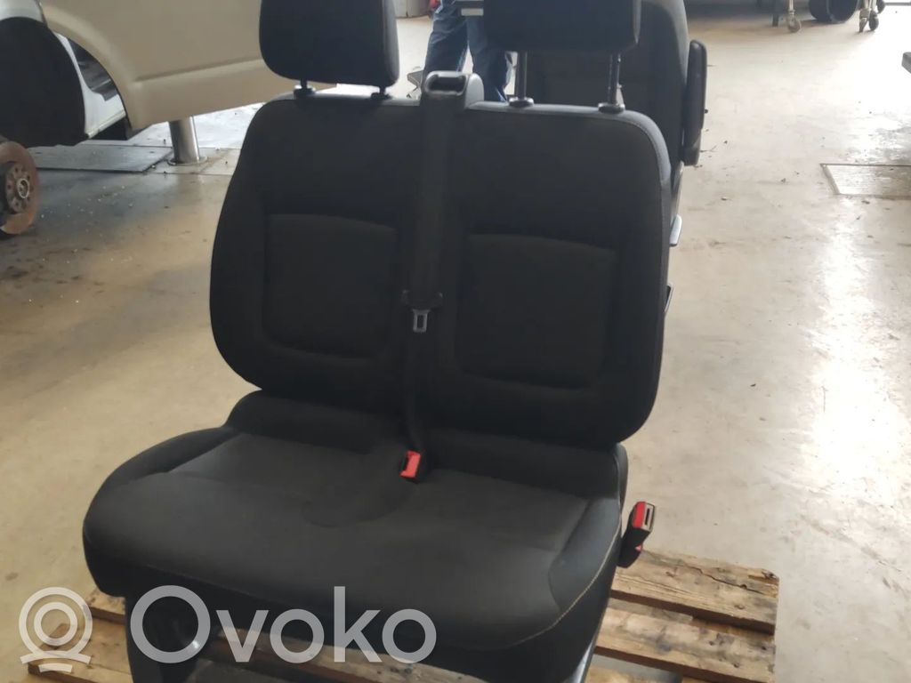 Renault Trafic III (X82) Fotel przedni podwójny / Kanapa 