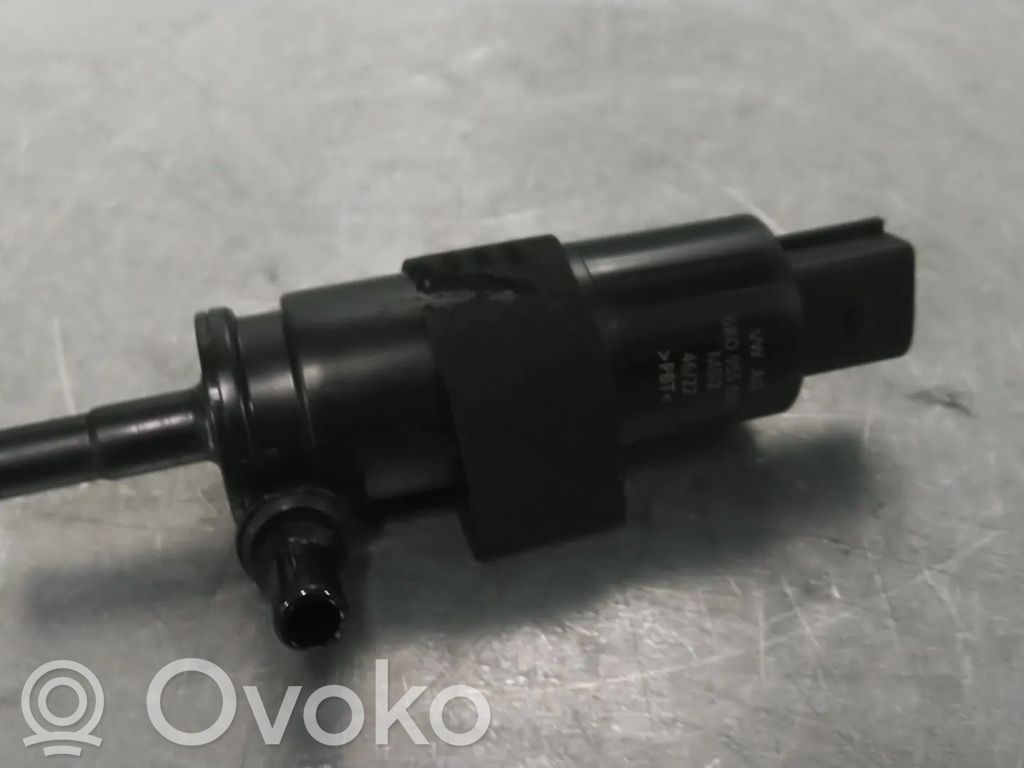 Headlight washer pump   6R0955681,8W0955647