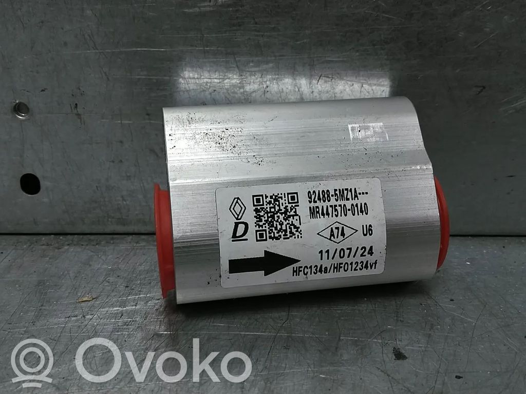 Renault Megane E-Tech Клапан расширения кондиционера воздуха 