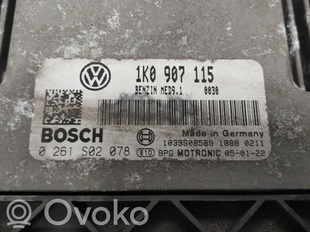 Volkswagen Golf V Calculateur moteur ECU 