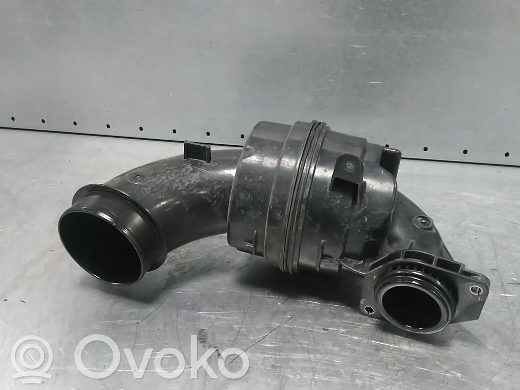Volvo S90, V90 Air intake hose/pipe 