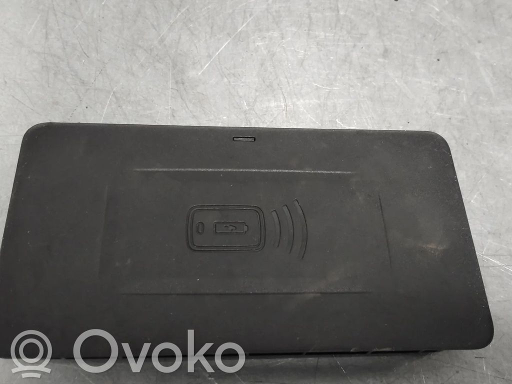 BMW Z4 g29 Wireless charging module 