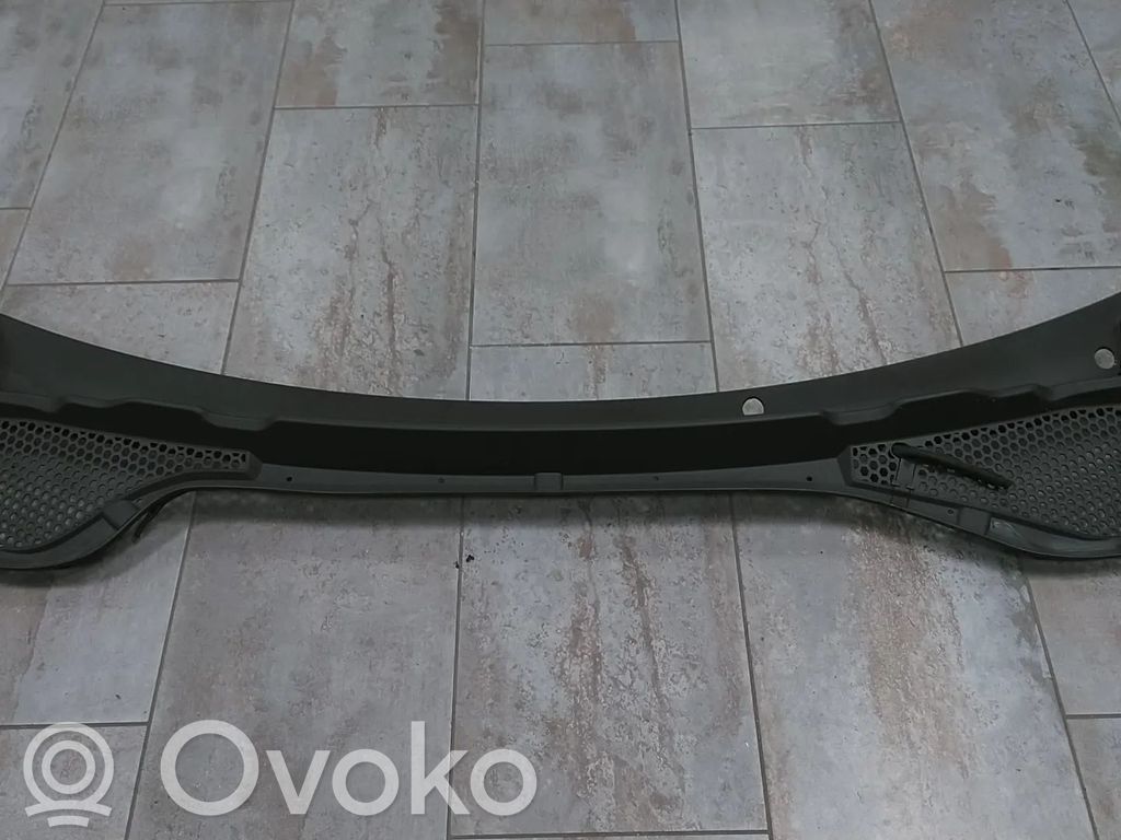 Seat Leon (5F) Wiper trim 