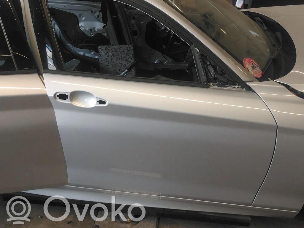 BMW 1 F20 F21 Priekinės durys 