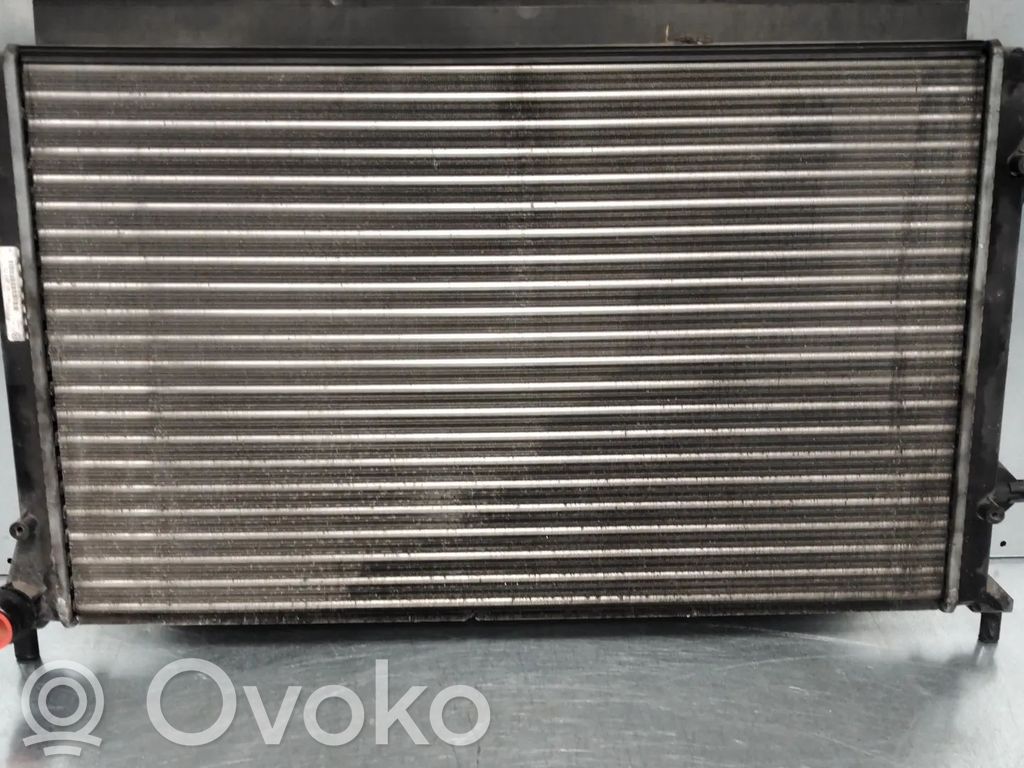Volkswagen Golf VI Chłodnica 