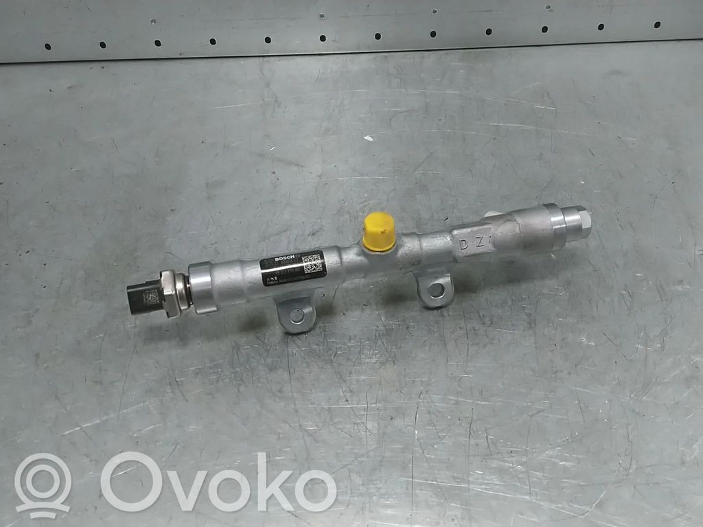 Opel Vivaro Polttoainepääputki 