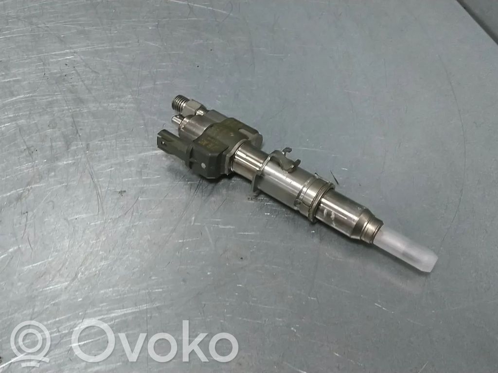 BMW 1 E81 E87 Fuel injector 