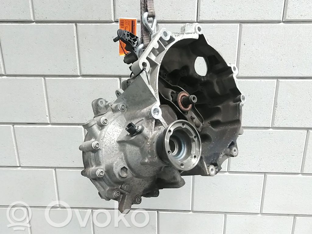 Skoda Fabia Mk2 (5J) Manual 5 speed gearbox 