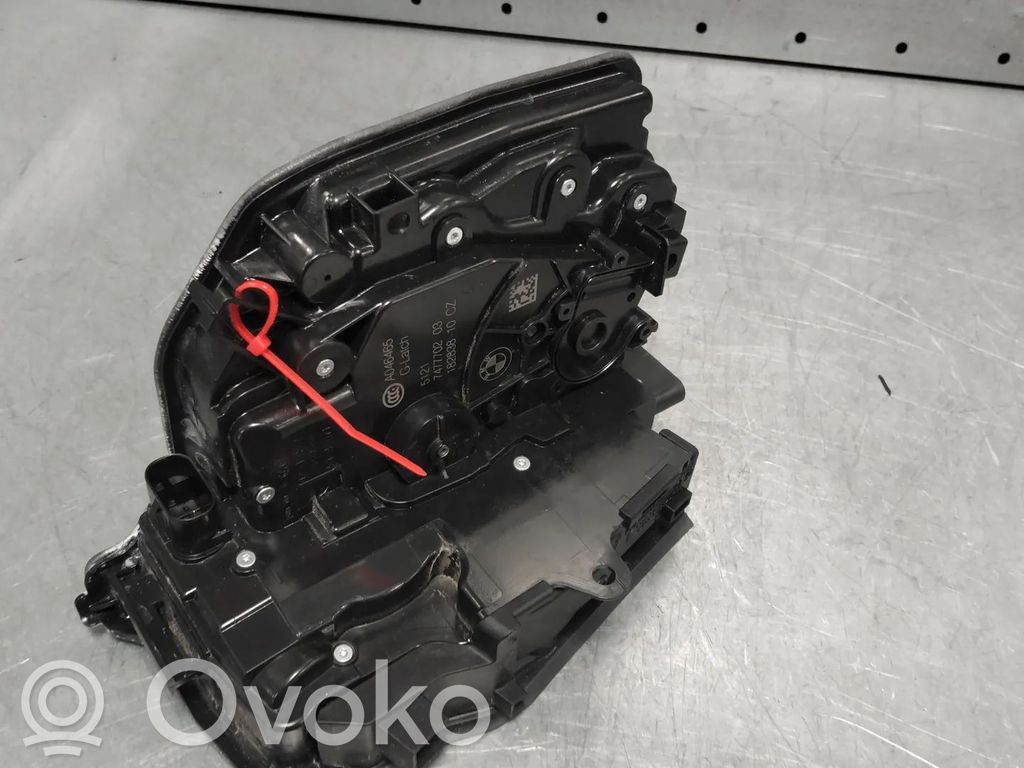 BMW XM Zamek drzwi przednich 