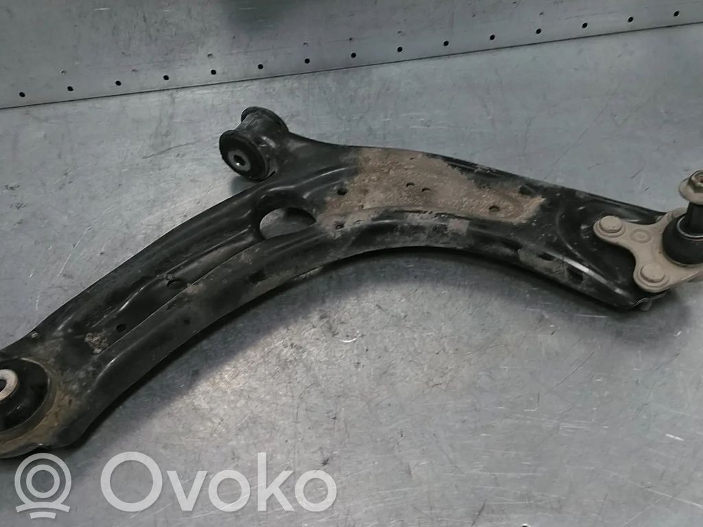 Cupra Terramar Basculă inferioară față 
