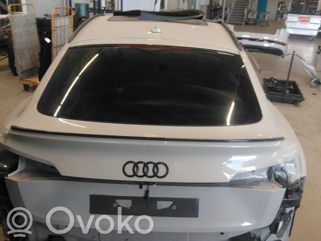Audi e-tron Tailgate/trunk/boot lid 
