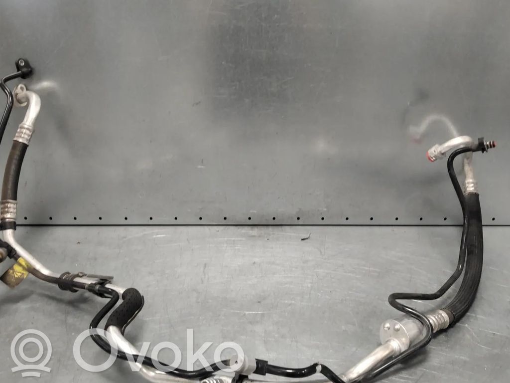 Opel Corsa F Ilmastointilaitteen putki (A/C) 