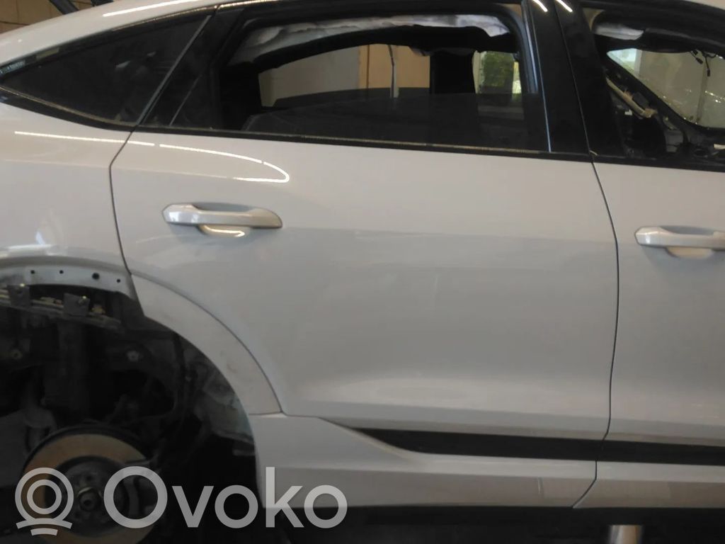 Audi e-tron Galinės durys 