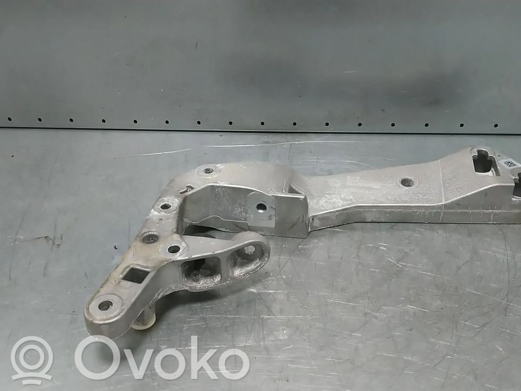 BMW X7 G07 Gearbox mount 