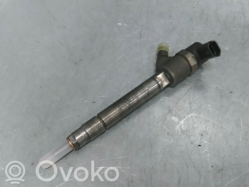 Volvo XC70 Fuel injector 