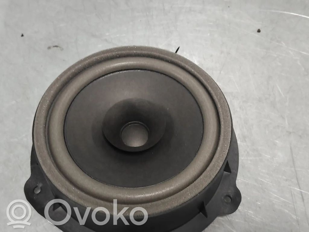 Altavoz de la puerta delantera   5F0035411