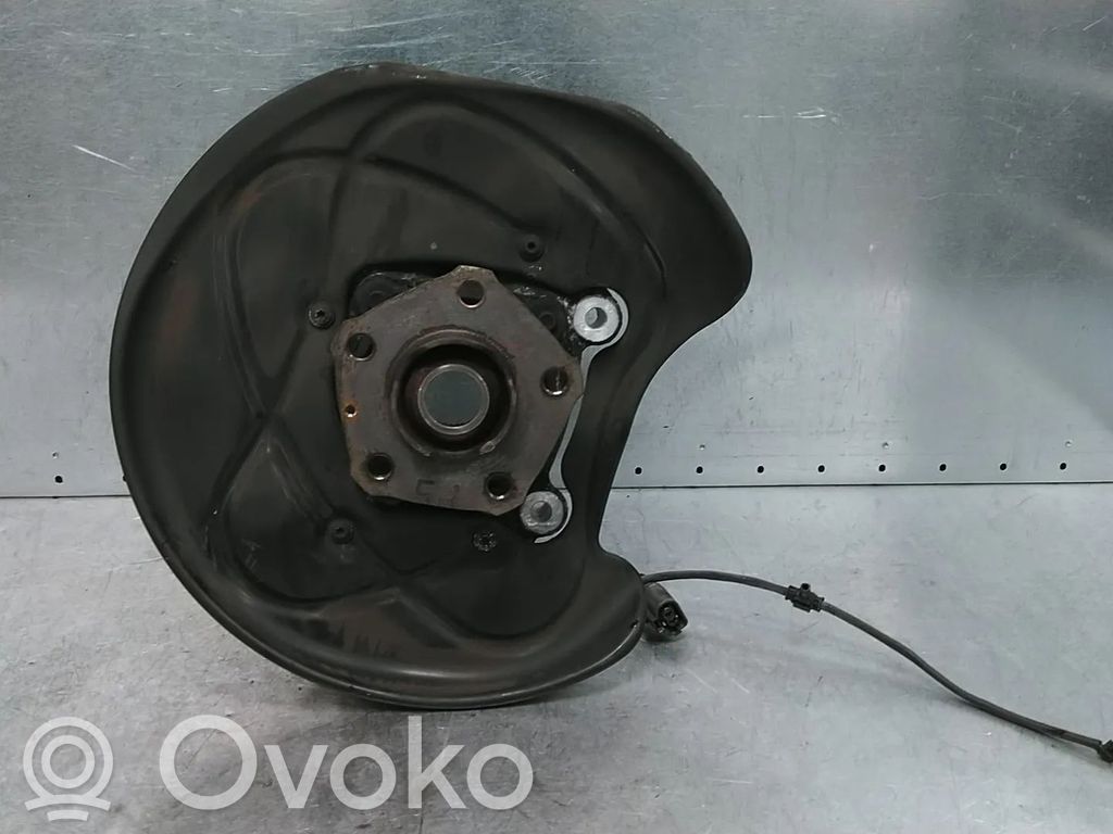 Audi Q7 4M Achsschenkel hinten 