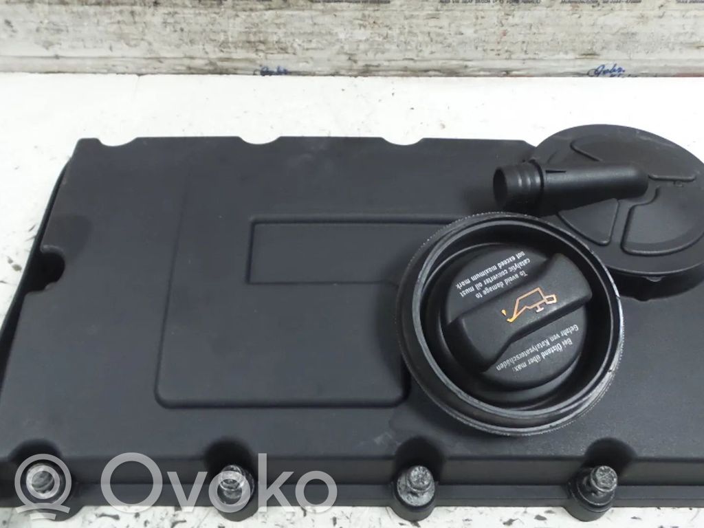 Volkswagen Golf V Pokrywa zaworów 