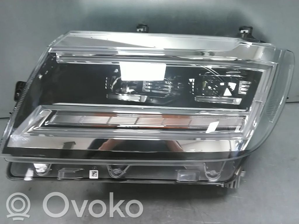 Volkswagen Crafter Scheinwerfer 