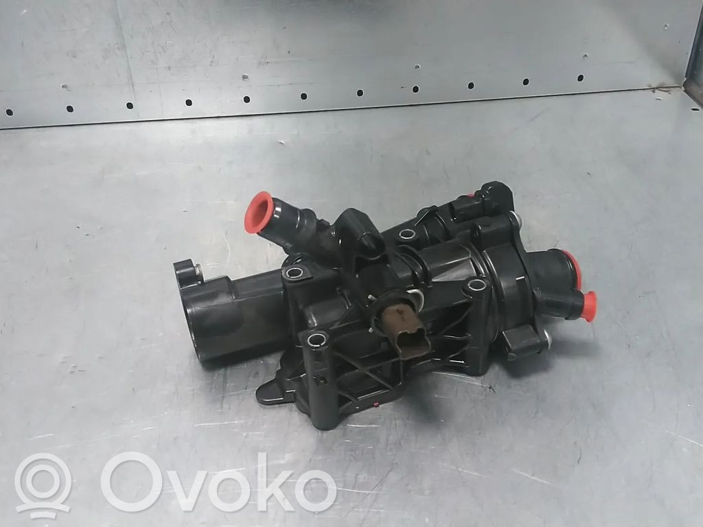 Opel Vivaro Termostaatin kotelo 